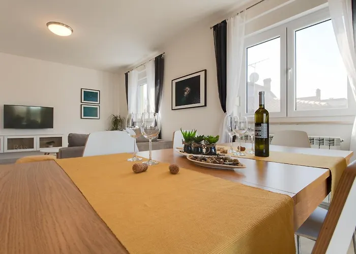 Cera Gæstehus 4*