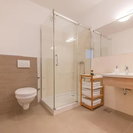 Guest house Cera Pula